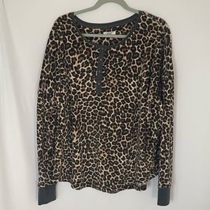 Women’s thermal under shirt
